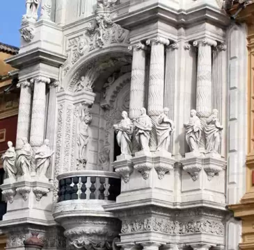 Precios y horarios Monumentos Sevilla -Planifica tu viaje Consulta los horarios y precios de los principales monumentos de Sevilla